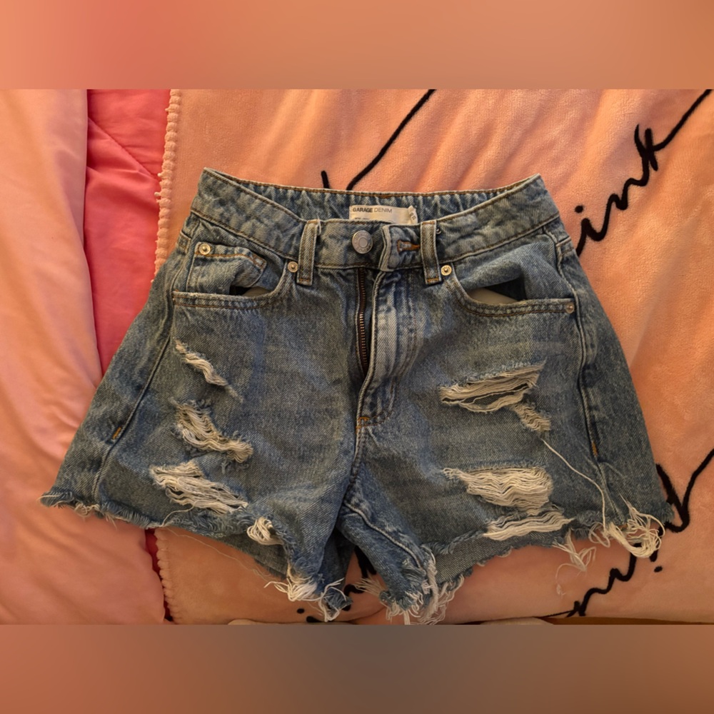 Garage Distressed Denim mom Shorts